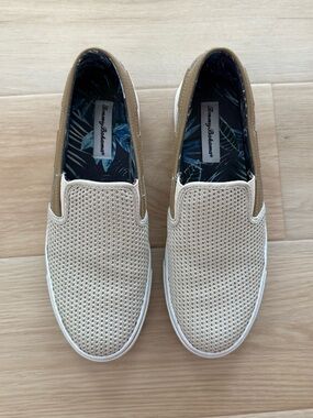 Tommy Bahama Men's Slip On Mesh Sneakers Size 10D Beige Casual Comfort Shoes‎